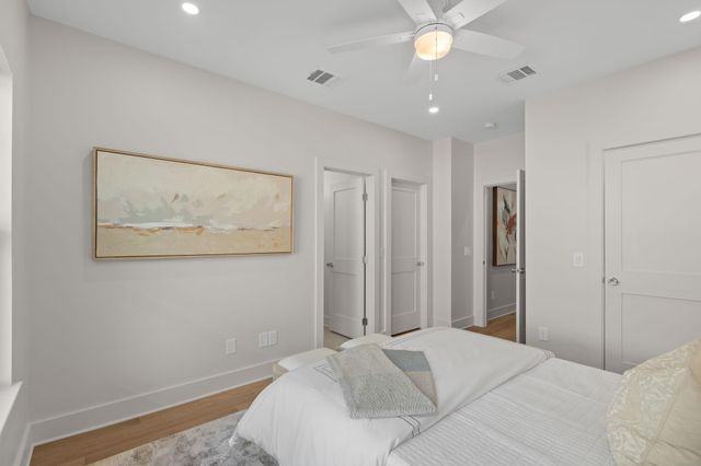 1011 W Cottage Street, Houston, TX 77009