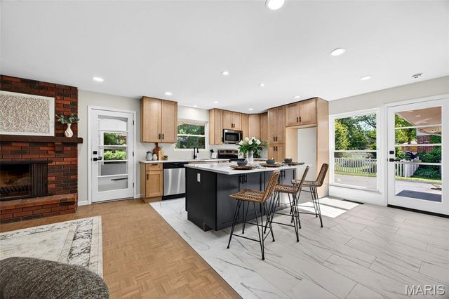 14545 Pembury Drive, Chesterfield, MO 63017
