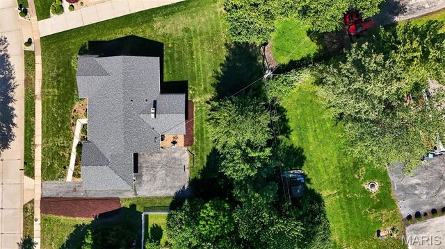 14545 Pembury Drive, Chesterfield, MO 63017