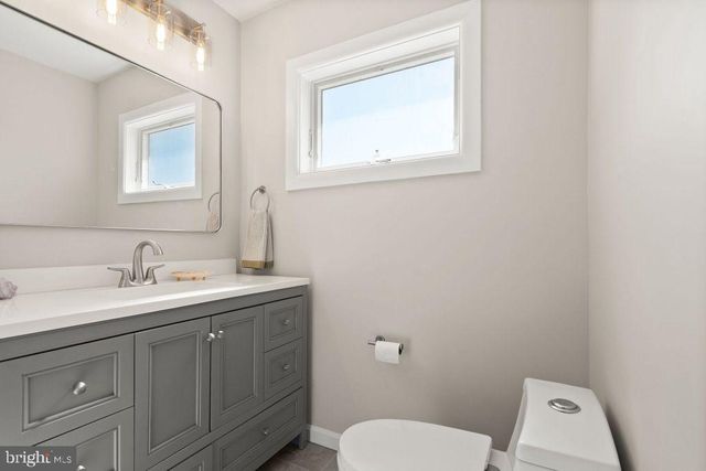 6235 KILMER CT, Falls Church, VA 22044