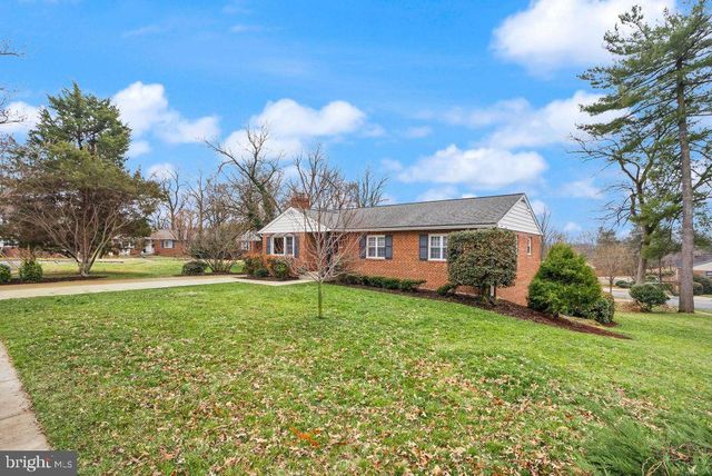 6235 KILMER CT, Falls Church, VA 22044