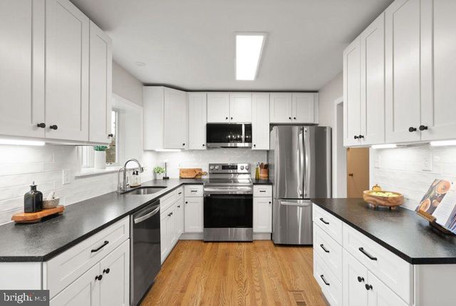 6235 KILMER CT, Falls Church, VA 22044