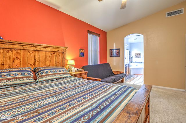 10690 E Placita Guajira, Tucson, AZ 85730