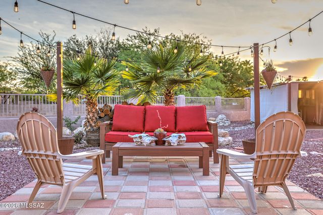 10690 E Placita Guajira, Tucson, AZ 85730