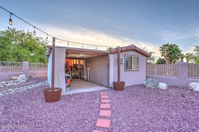 10690 E Placita Guajira, Tucson, AZ 85730