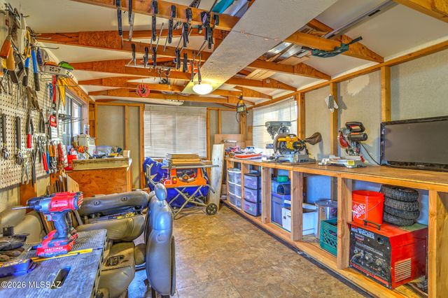 10690 E Placita Guajira, Tucson, AZ 85730