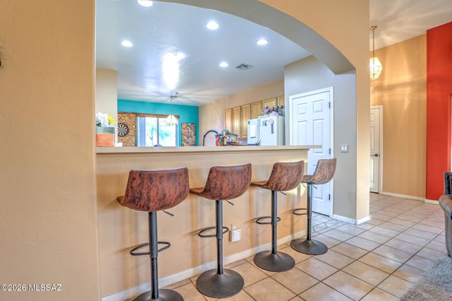 10690 E Placita Guajira, Tucson, AZ 85730