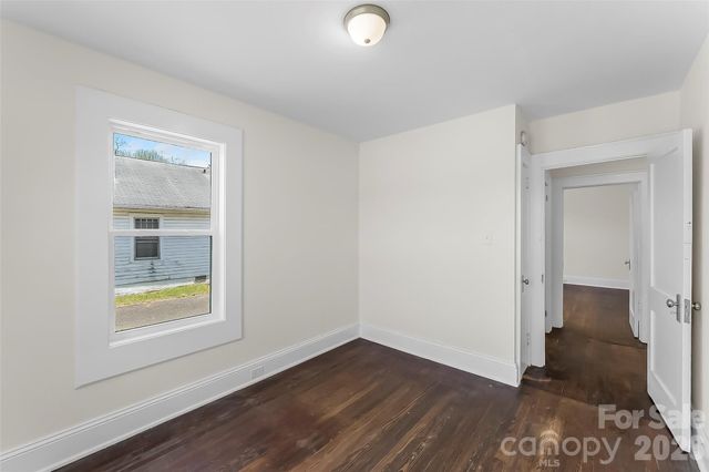608 E Concord Street, Morganton, NC 28655