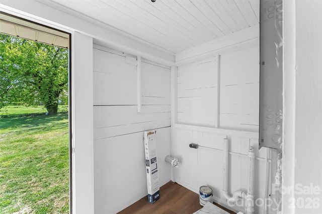 608 E Concord Street, Morganton, NC 28655
