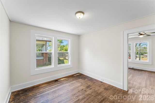 608 E Concord Street, Morganton, NC 28655