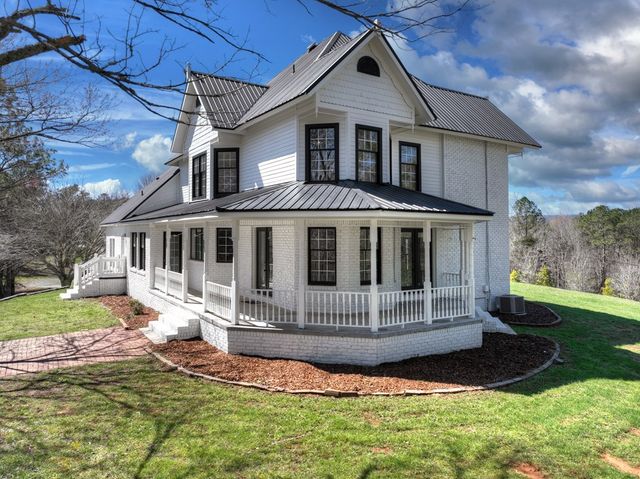 229-A Crossroads Church Road, Ellijay, GA 30540