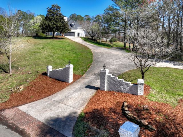 229-A Crossroads Church Road, Ellijay, GA 30540