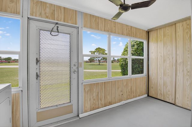 294 Tuscany Lane, Delray Beach, FL 33446