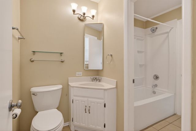 2018 Shadywood Lane, Shreveport, LA 71105