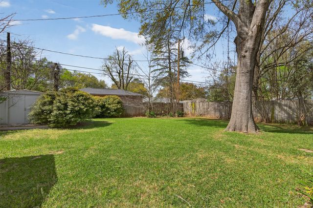 2018 Shadywood Lane, Shreveport, LA 71105