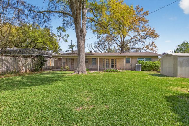 2018 Shadywood Lane, Shreveport, LA 71105