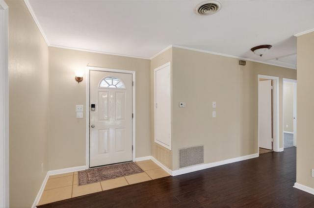 2018 Shadywood Lane, Shreveport, LA 71105