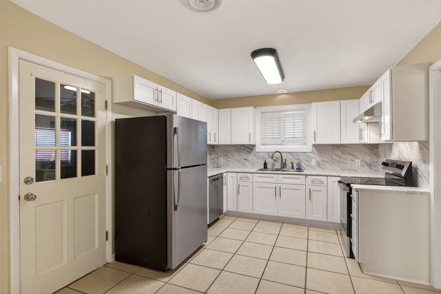 2018 Shadywood Lane, Shreveport, LA 71105