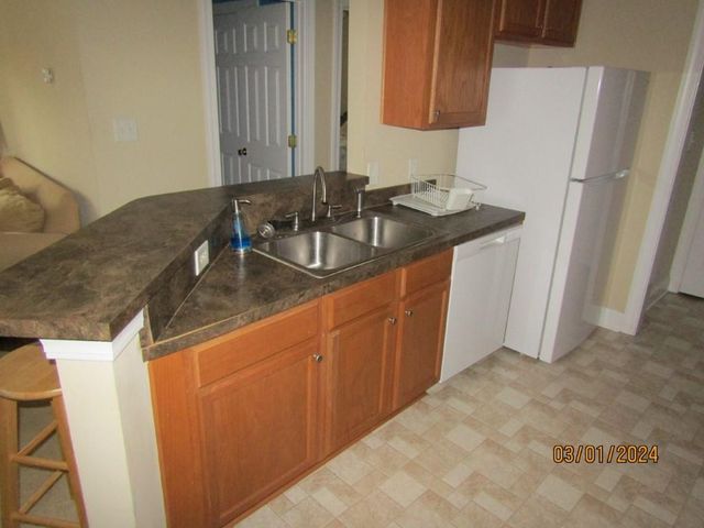 2057 Silvercrest Dr., Myrtle Beach, SC 29579