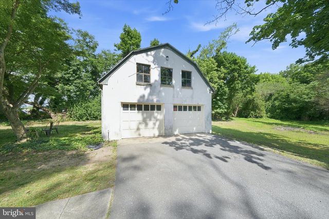 701 GREENBANK RD, Wilmington, DE 19808
