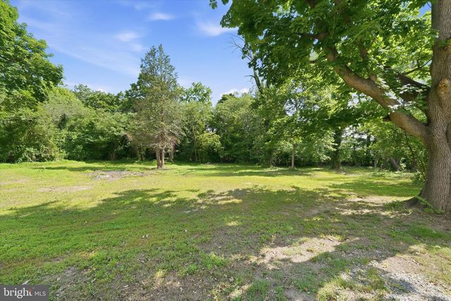 701 GREENBANK RD, Wilmington, DE 19808