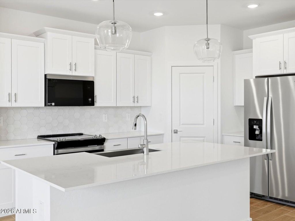 7384 E TINTYPE Road, San Tan Valley, AZ 85143 — exterior