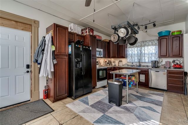 409 Franklin Street, Hammond, NY 13646