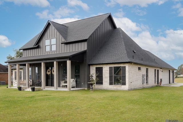42459 Wesley Howe Rd, Gonzales, LA 70737