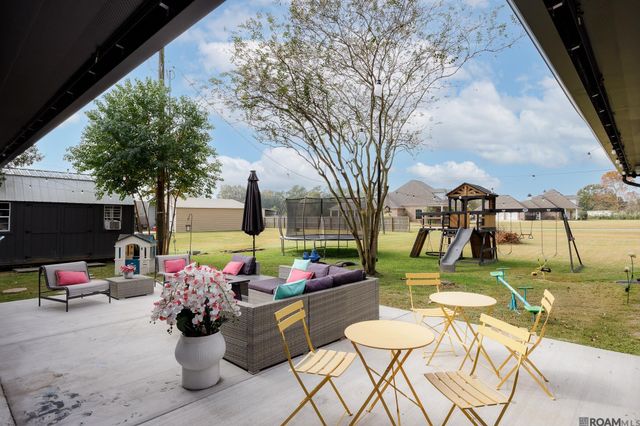 42459 Wesley Howe Rd, Gonzales, LA 70737