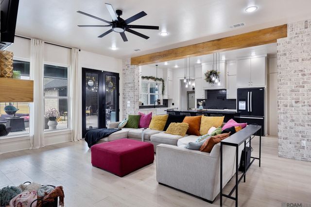 42459 Wesley Howe Rd, Gonzales, LA 70737