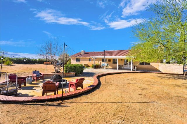 16535 Candlewood, Apple Valley, CA 92307