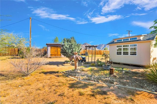 16535 Candlewood, Apple Valley, CA 92307