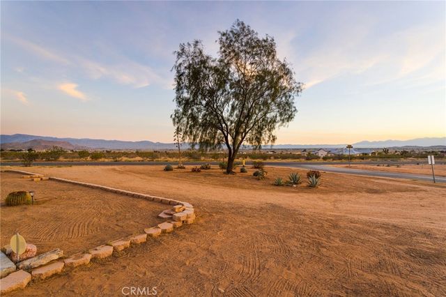 16535 Candlewood, Apple Valley, CA 92307