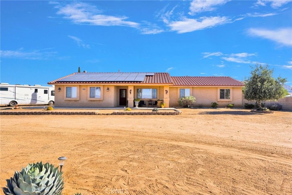 16535 Candlewood, Apple Valley, CA 92307