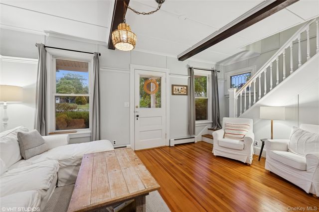 3725 Wickham Avenue, Mattituck, NY 11952