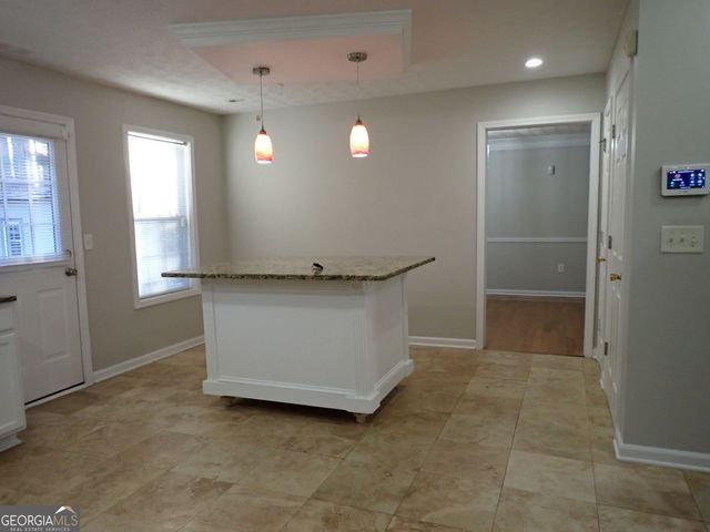 827 Sinclair Way, Jonesboro, GA 30238