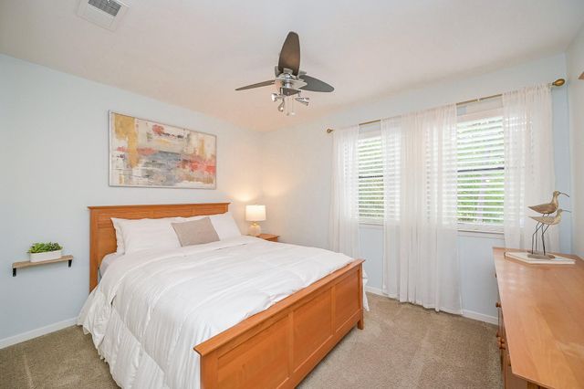 31 Gannet Hollow Place, The Woodlands, TX 77381