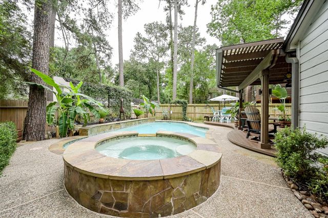 31 Gannet Hollow Place, The Woodlands, TX 77381