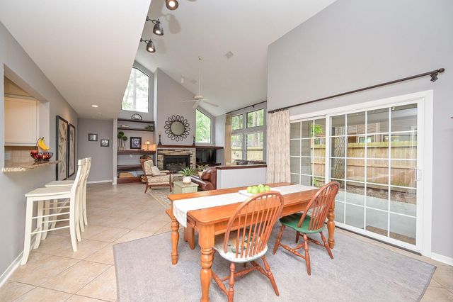 31 Gannet Hollow Place, The Woodlands, TX 77381