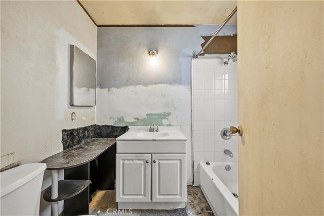 1340 Durham Street, Simi Valley, CA 93065