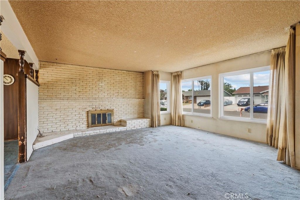 1340 Durham Street, Simi Valley, CA 93065