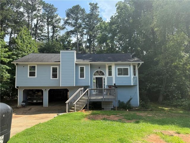 135 Omega Drive, Lawrenceville, GA 30044
