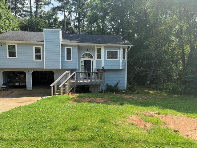 135 Omega Drive, Lawrenceville, GA 30044