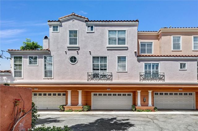 1010 S Volterra, Anaheim, CA 92808