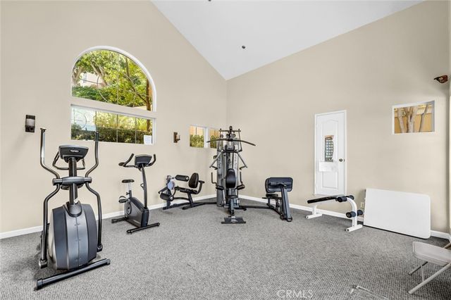 1010 S Volterra, Anaheim, CA 92808