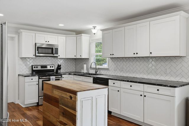 4524 Mockingbird Lane, Wilmington, NC 28409