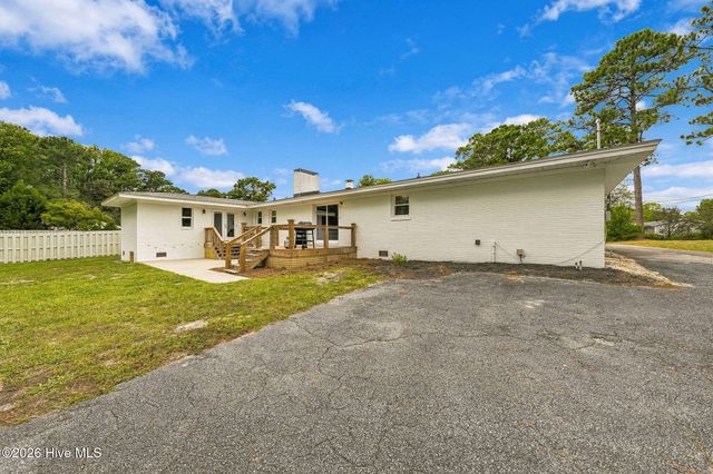 4524 Mockingbird Lane, Wilmington, NC 28409
