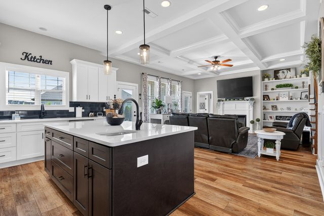 5708 Mullendore Ct, Murfreesboro, TN 37127