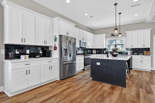 5708 Mullendore Ct, Murfreesboro, TN 37127