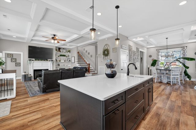 5708 Mullendore Ct, Murfreesboro, TN 37127
